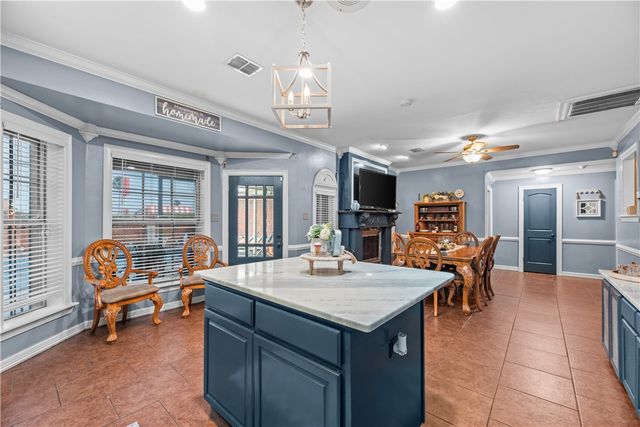 7014 Adbury Dr, Corpus Christi, TX 78413