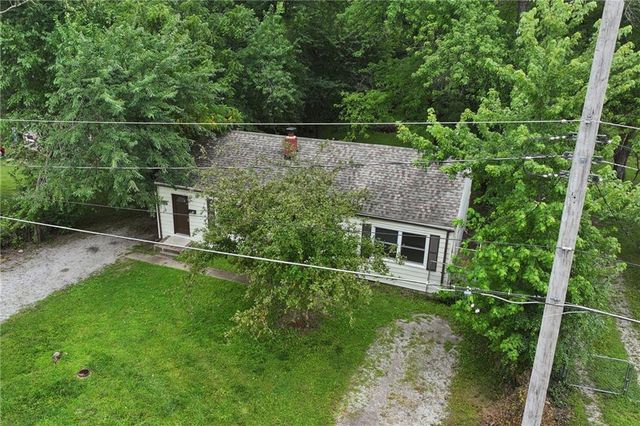 2811 S Northern Boulevard, Independence, MO 64052