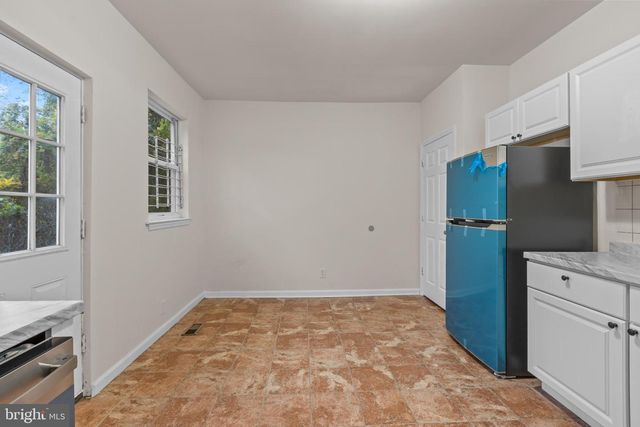 921 CARTERET AVE, Trenton, NJ 08618