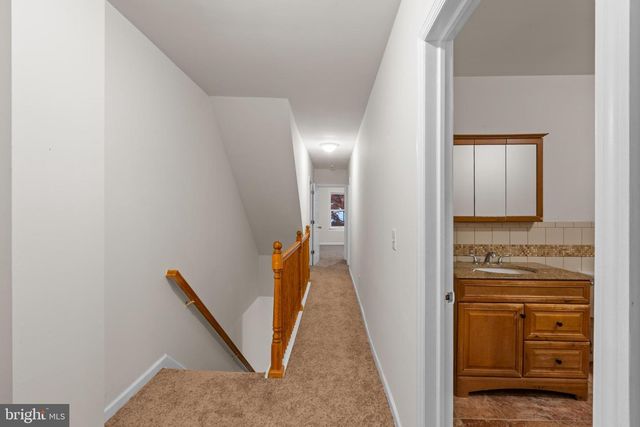 921 CARTERET AVE, Trenton, NJ 08618