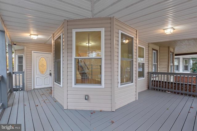 921 CARTERET AVE, Trenton, NJ 08618