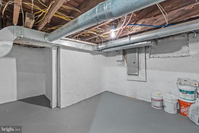 921 CARTERET AVE, Trenton, NJ 08618