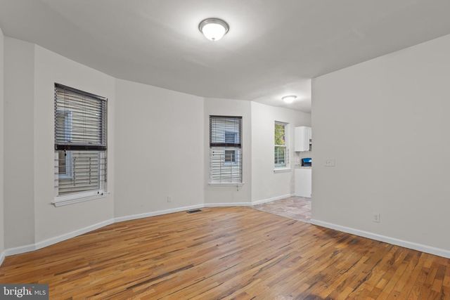 921 CARTERET AVE, Trenton, NJ 08618