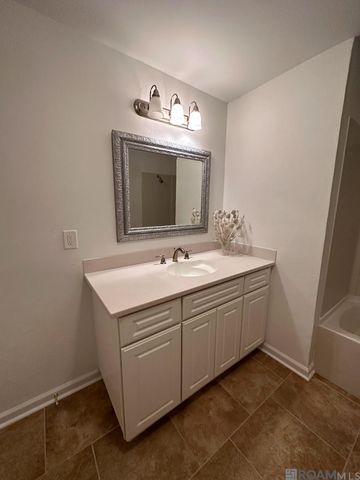 1017 Pauline Ct, Stephensville, LA 70380