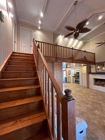 1017 Pauline Ct, Stephensville, LA 70380