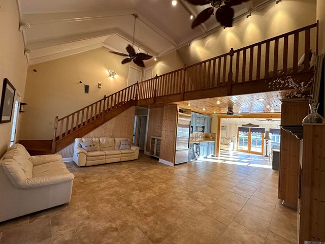 1017 Pauline Ct, Stephensville, LA 70380