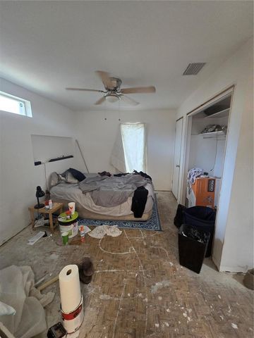 908 GRAND CENTRAL STREET, Clearwater, FL 33756
