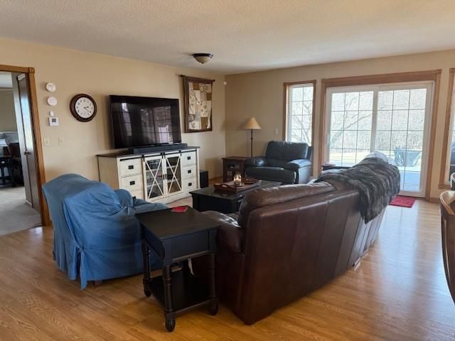 23028 758th Avenue, Albert Lea, MN 56007