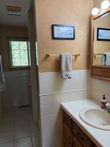 23028 758th Avenue, Albert Lea, MN 56007