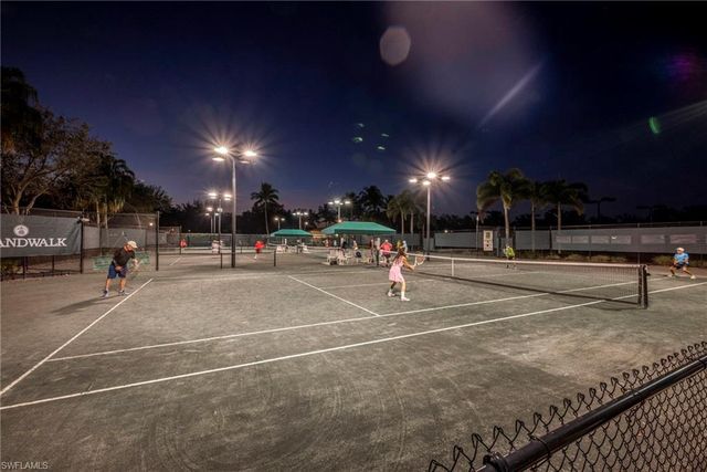 3993 Bishopwood Ct E Unit 204, Naples, FL 34114