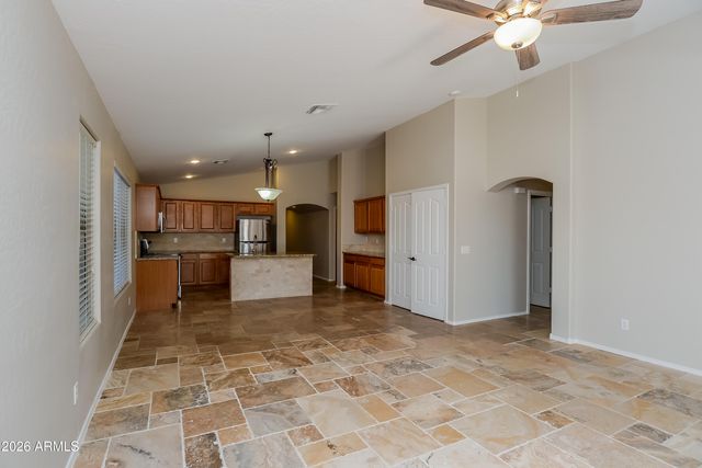 35510 N GURNSEY Trail, San Tan Valley, AZ 85143