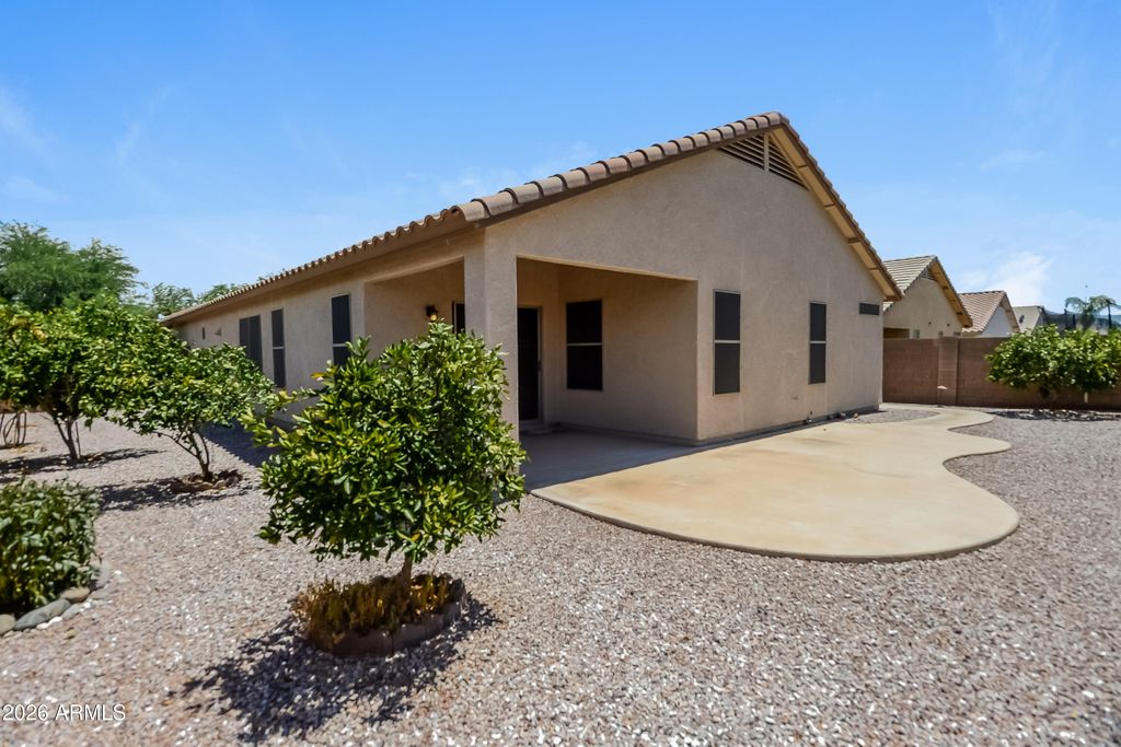 35510 N GURNSEY Trail, San Tan Valley, AZ 85143 — photo 2