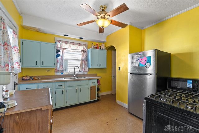 713 Sunnyview Avenue, Dayton, OH 45406