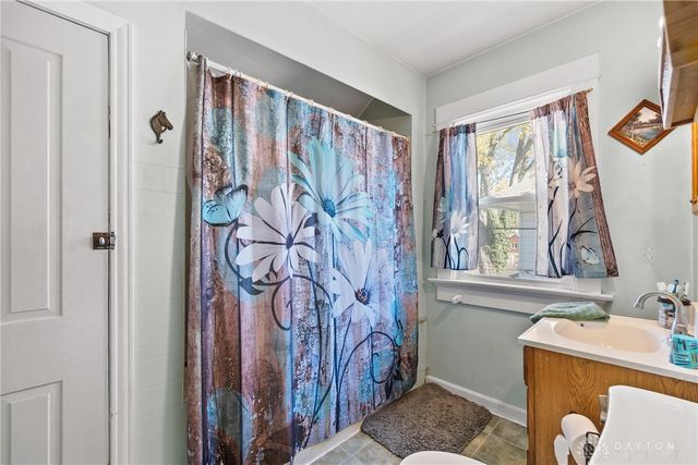 713 Sunnyview Avenue, Dayton, OH 45406