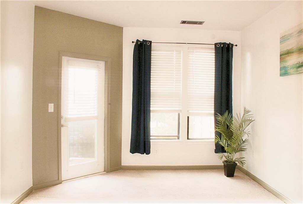 898 Oak SW Street, Atlanta, GA 30310