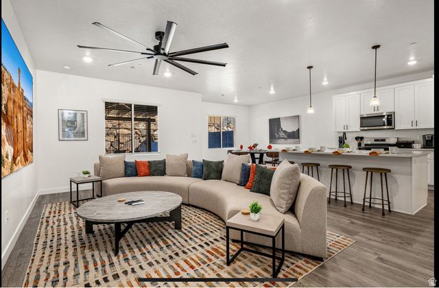 1626 S RIPPLE ROCK DR, Washington, UT 84780