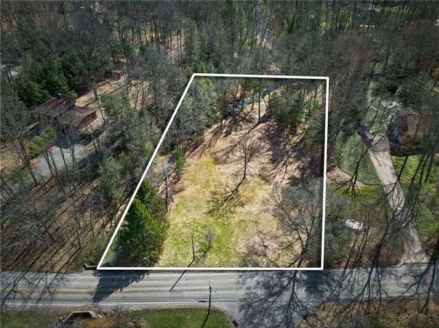 110 Bradford Park Rd, Economy, PA 15005