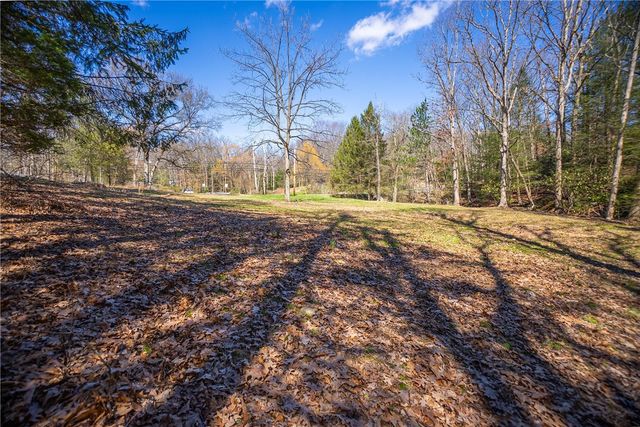 110 Bradford Park Rd, Economy, PA 15005