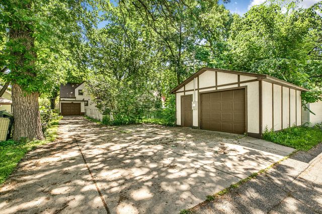 1443 7th Avenue N, Saint Cloud, MN 56303