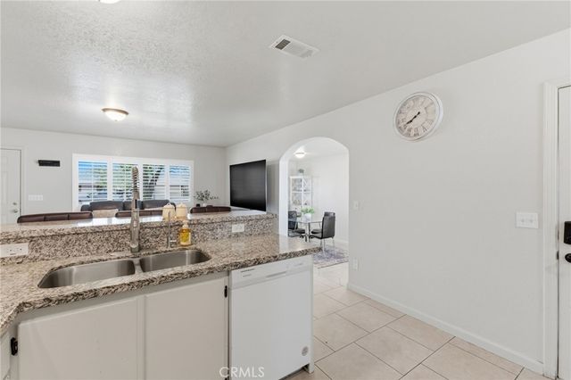 12419 Pawnee, Apple Valley, CA 92308