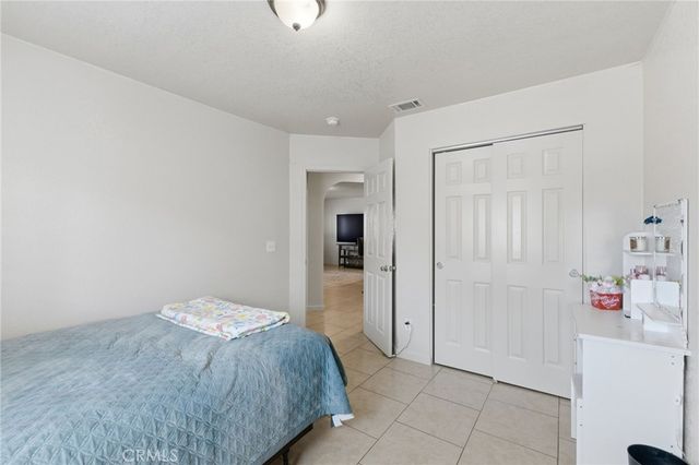12419 Pawnee, Apple Valley, CA 92308