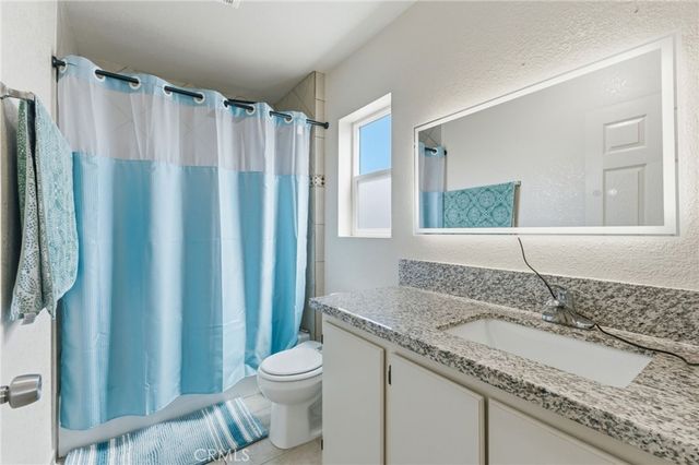 12419 Pawnee, Apple Valley, CA 92308