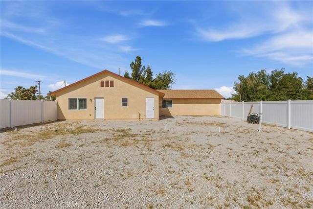 12419 Pawnee, Apple Valley, CA 92308