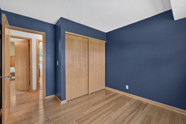 3002 29th Street, Bettendorf, IA 52722