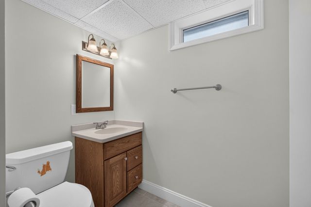 3002 29th Street, Bettendorf, IA 52722