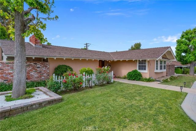 2740 E Cameron, West Covina, CA 91791