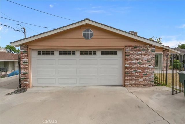 2740 E Cameron, West Covina, CA 91791