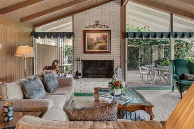 2740 E Cameron, West Covina, CA 91791
