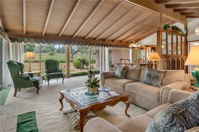 2740 E Cameron, West Covina, CA 91791