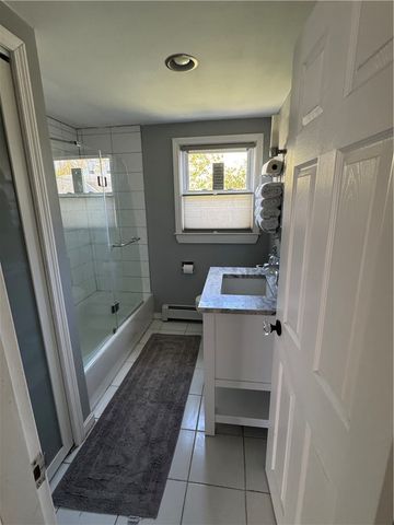 157 Betsey Williams Drive, Warwick, RI 02889