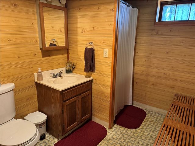 157 Betsey Williams Drive, Warwick, RI 02889