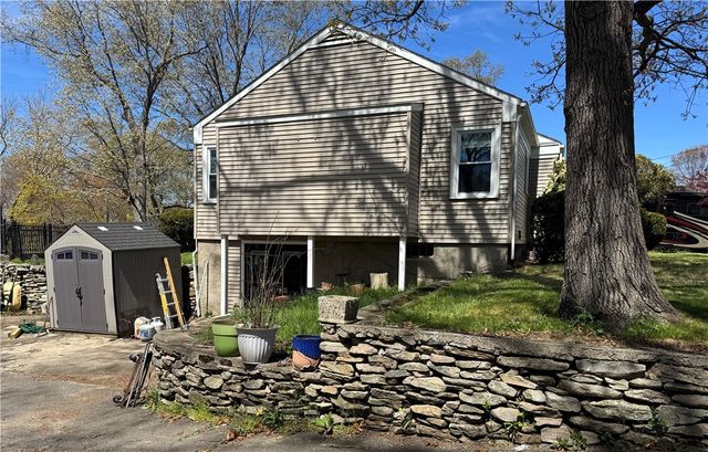 157 Betsey Williams Drive, Warwick, RI 02889