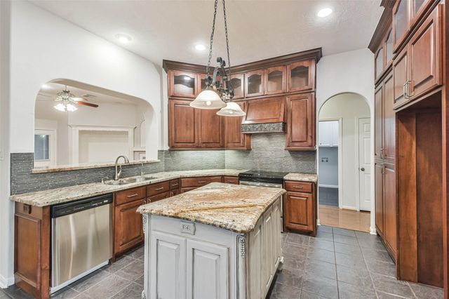 20942 Wind Field Lane, Spring, TX 77379