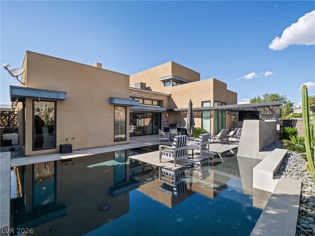2211 Ledge Rock Lane, Henderson, NV 89052