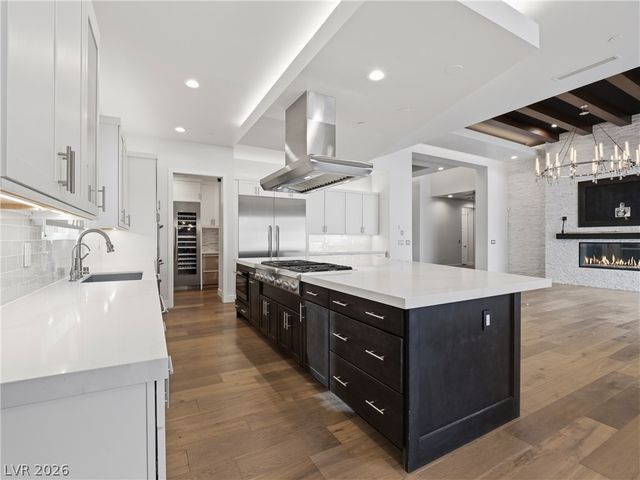 2211 Ledge Rock Lane, Henderson, NV 89052