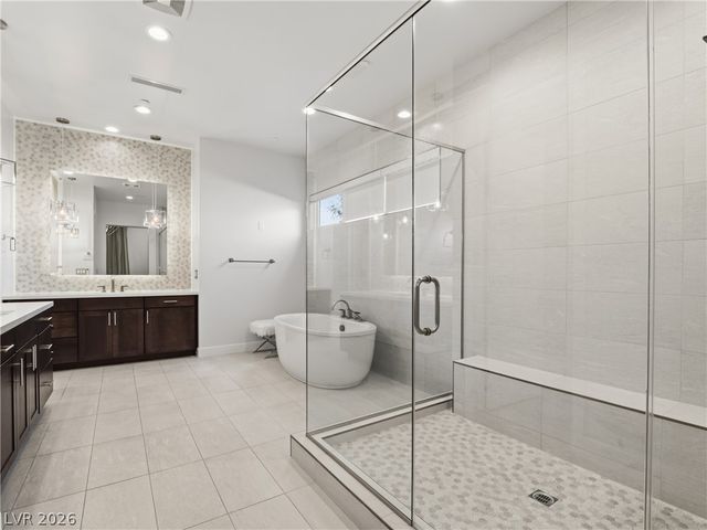 2211 Ledge Rock Lane, Henderson, NV 89052