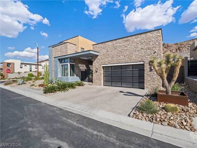 2211 Ledge Rock Lane, Henderson, NV 89052
