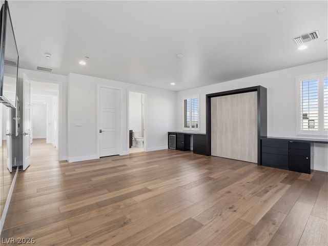2211 Ledge Rock Lane, Henderson, NV 89052