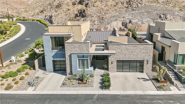 2211 Ledge Rock Lane, Henderson, NV 89052