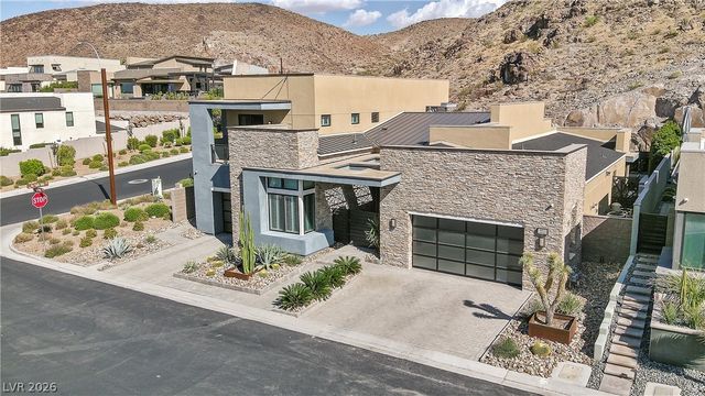 2211 Ledge Rock Lane, Henderson, NV 89052