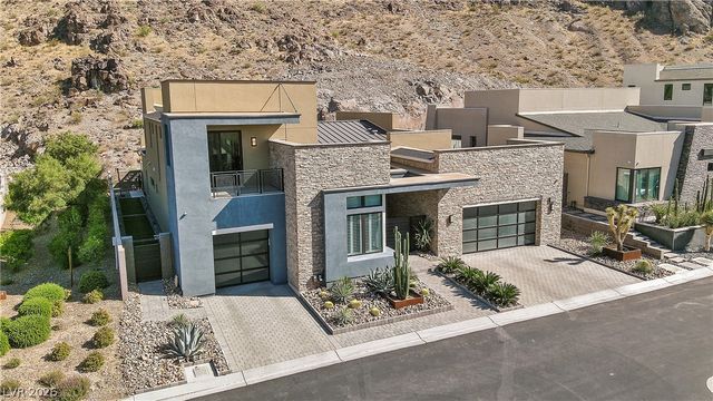 2211 Ledge Rock Lane, Henderson, NV 89052