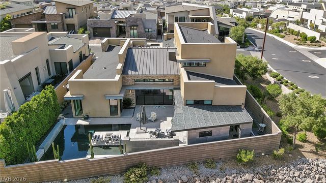 2211 Ledge Rock Lane, Henderson, NV 89052
