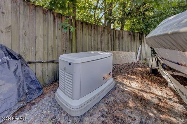 5208 Lone Eagle Court, Wilmington, NC 28409