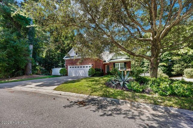 5208 Lone Eagle Court, Wilmington, NC 28409