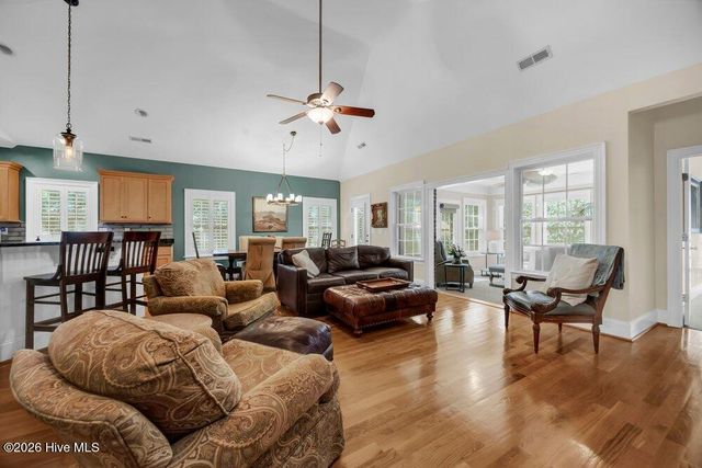 5208 Lone Eagle Court, Wilmington, NC 28409
