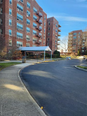 23-55 Bell Boulevard 5A, Bayside, NY 11360